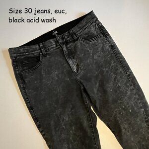 Size 30 Lularoe jeans, black acid wash (154)